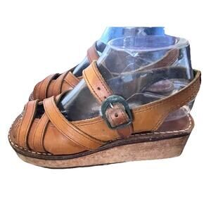 Vtg 70s Baretraps Brown Chunky Heel Platform Leather Sandals Sz 6